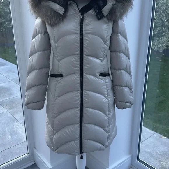 Gorgeous Moncler Albizia or Fulmarus long goose down coat.